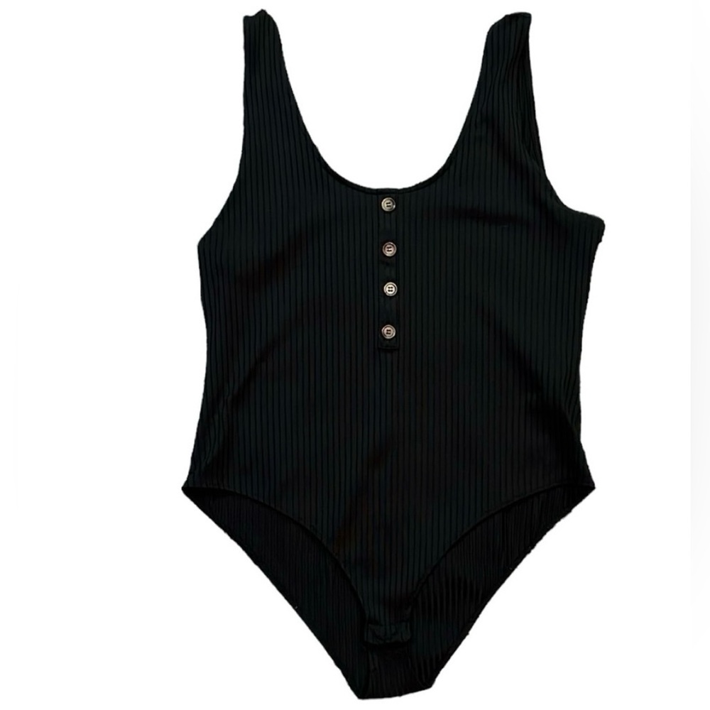 H&M sleeveless ribbed crew bodysuit black faux button XL